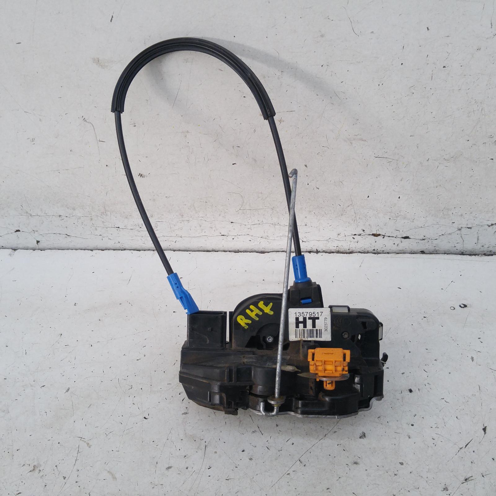 Commodore Door/boot/gate Lock 2013-2017 left front door lock,vf,05/13-12/17 00009089 #252790