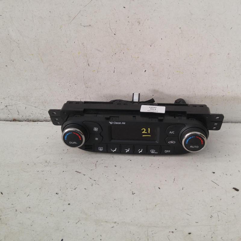 heater/aircon controls