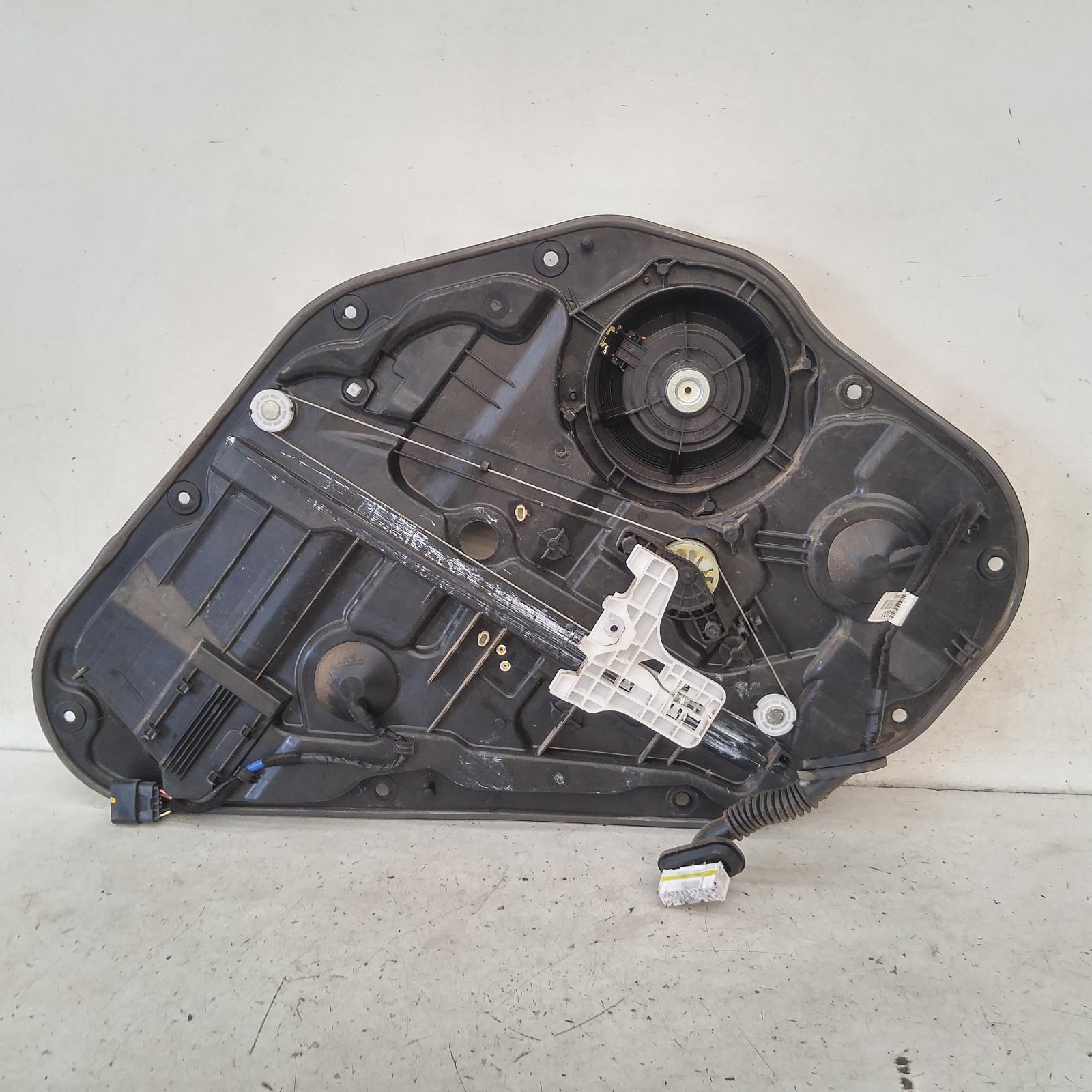 I30 Window Regulator/motor Rear Right 2012-2017 gd,hatch,door reg assy (reg and motor),(motor-2 pin),03/12-04/17 00011128 #254761