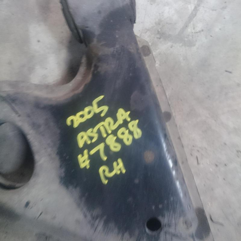 control arm lower front right