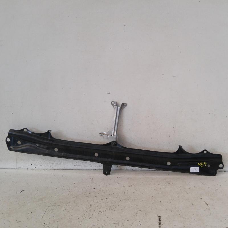 bar reinforcement/bracket front