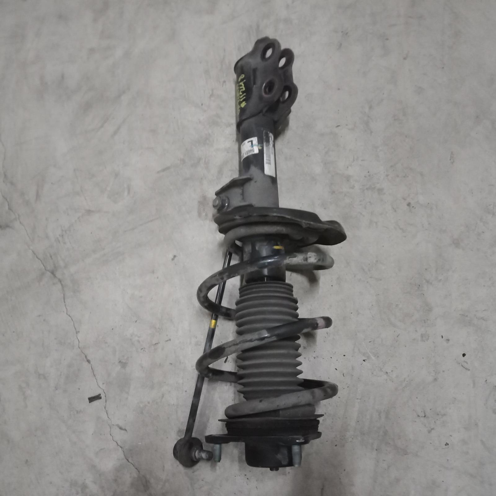 258539, Used left front strut for 2012 Optima tf, 01/1110/15