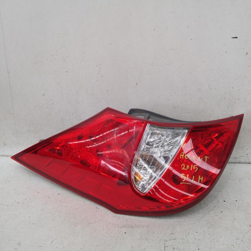 taillight left