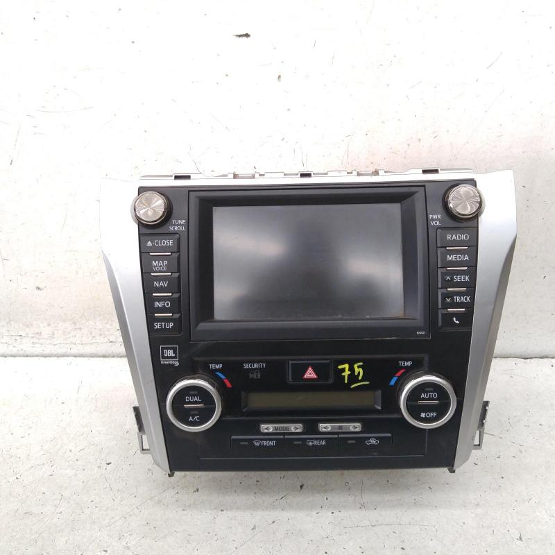 stereo/head unit