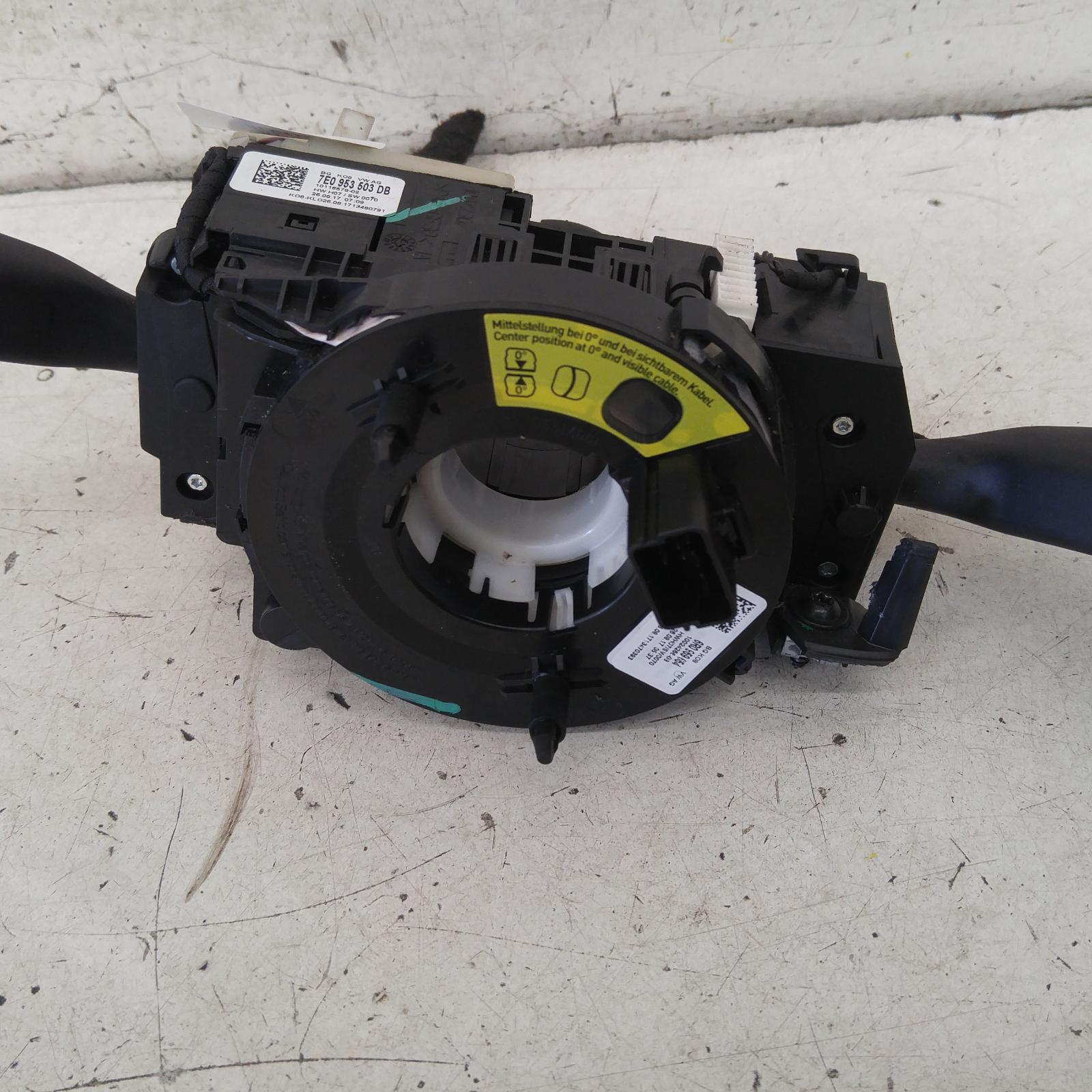 Result Airbag Module/sensor for Volkswagen AmarokAus Auto Parts(1011)