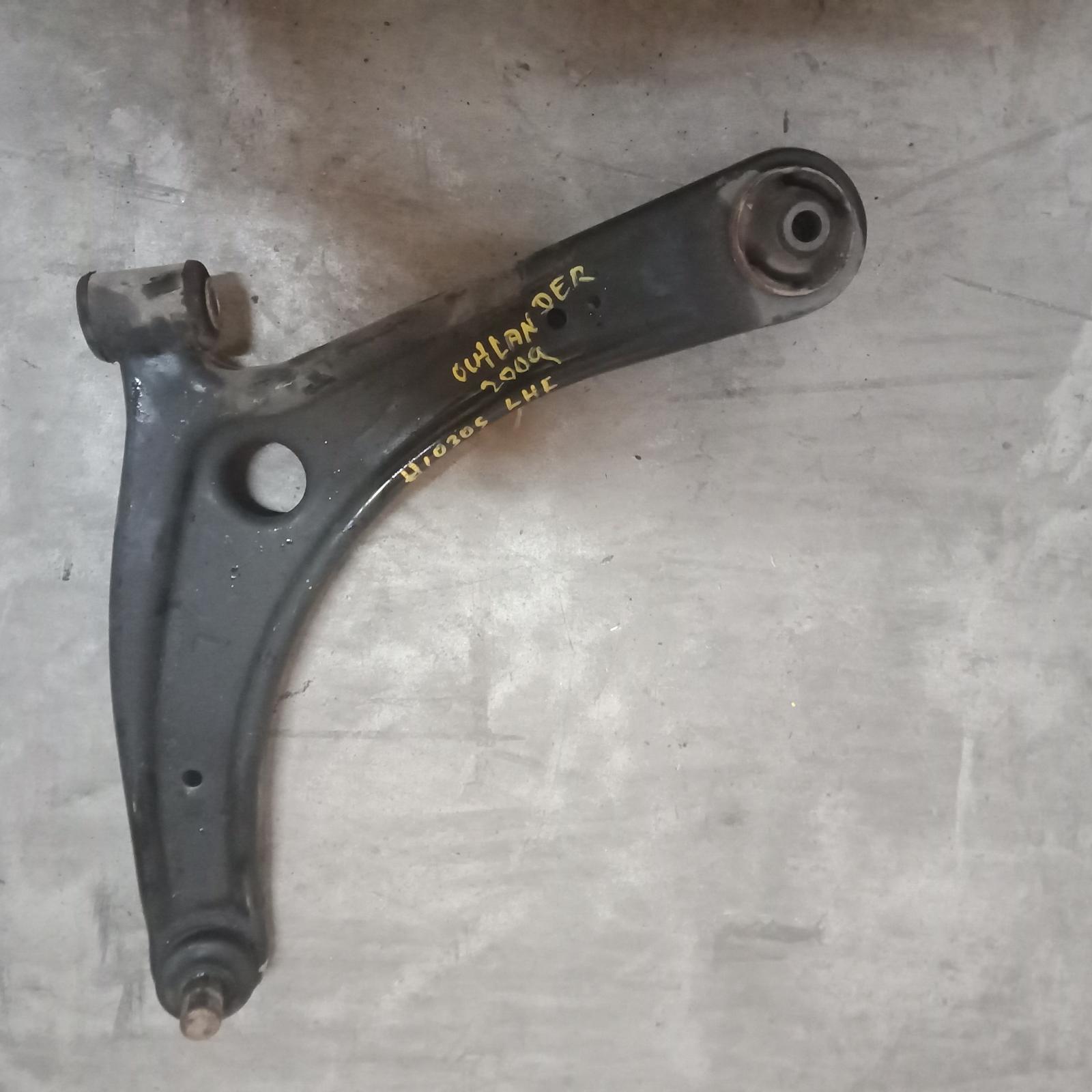 Outlander Control Arm Lower Front Left 2009-2012 zh,09/09-10/12 00010305 #260729