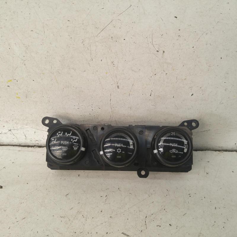 heater/aircon controls