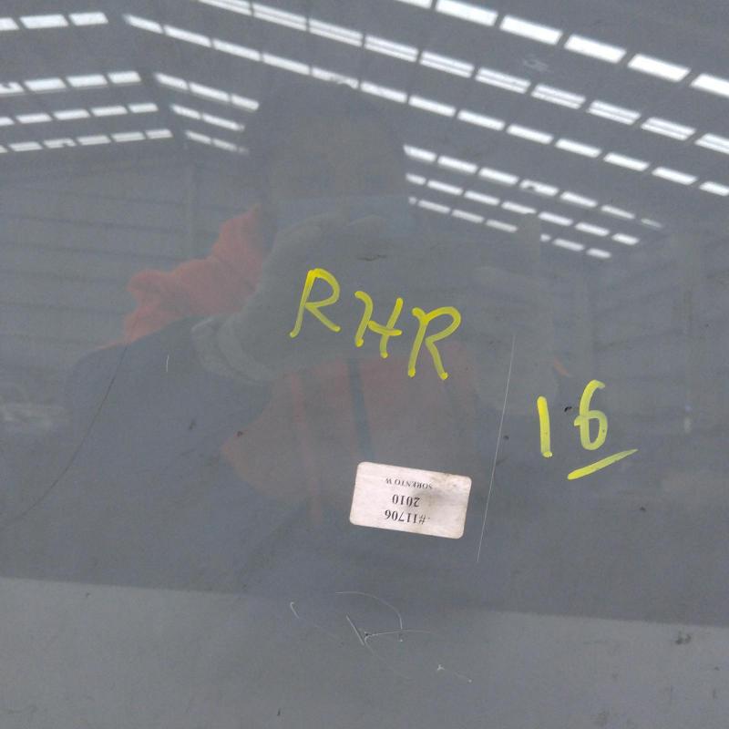 door window rear right