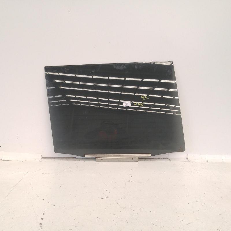 door window rear right