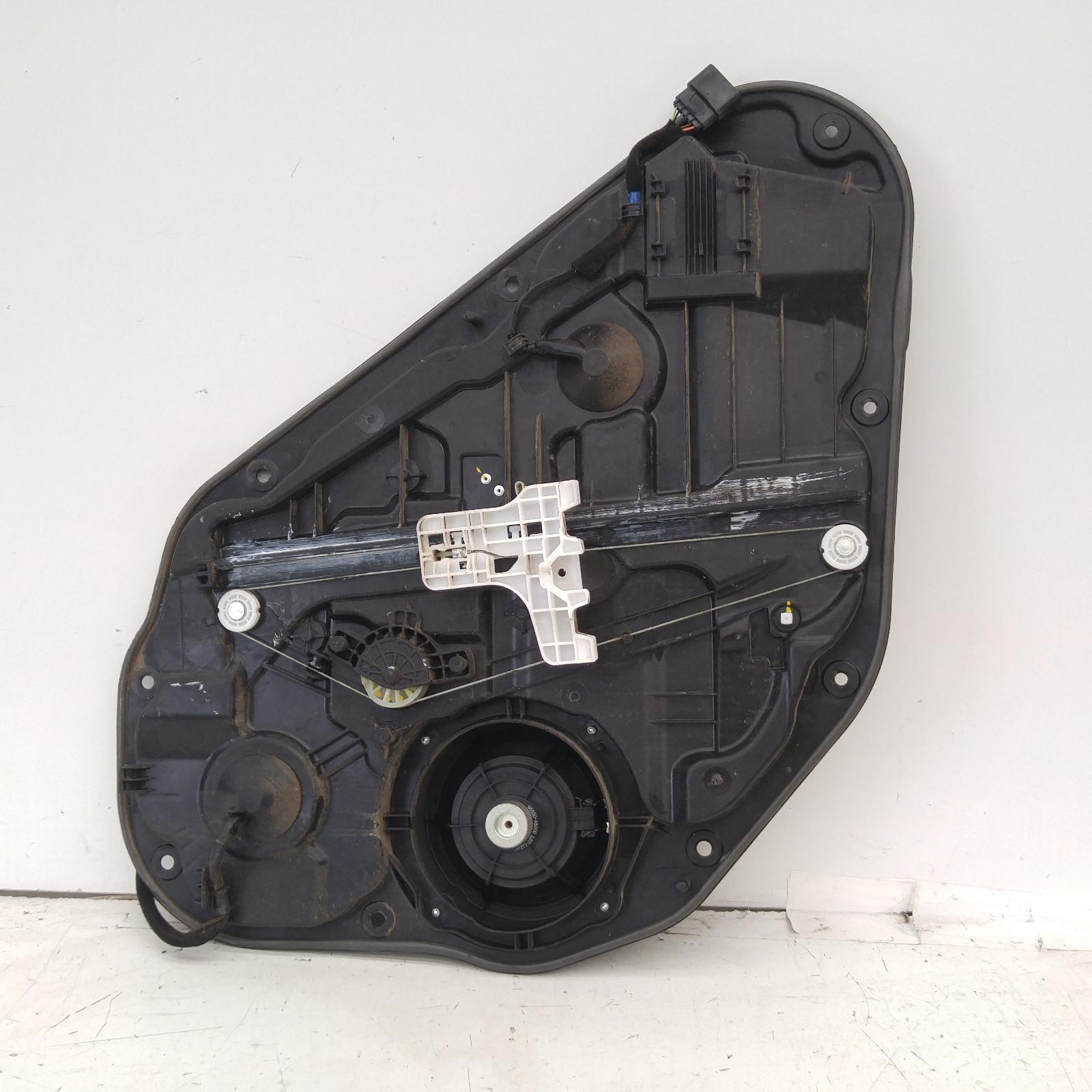 I30 Window Regulator/motor Rear Right 2012-2017 gd,hatch,door reg assy (reg and motor),(motor-2 pin),03/12-04/17 00008580 #271174