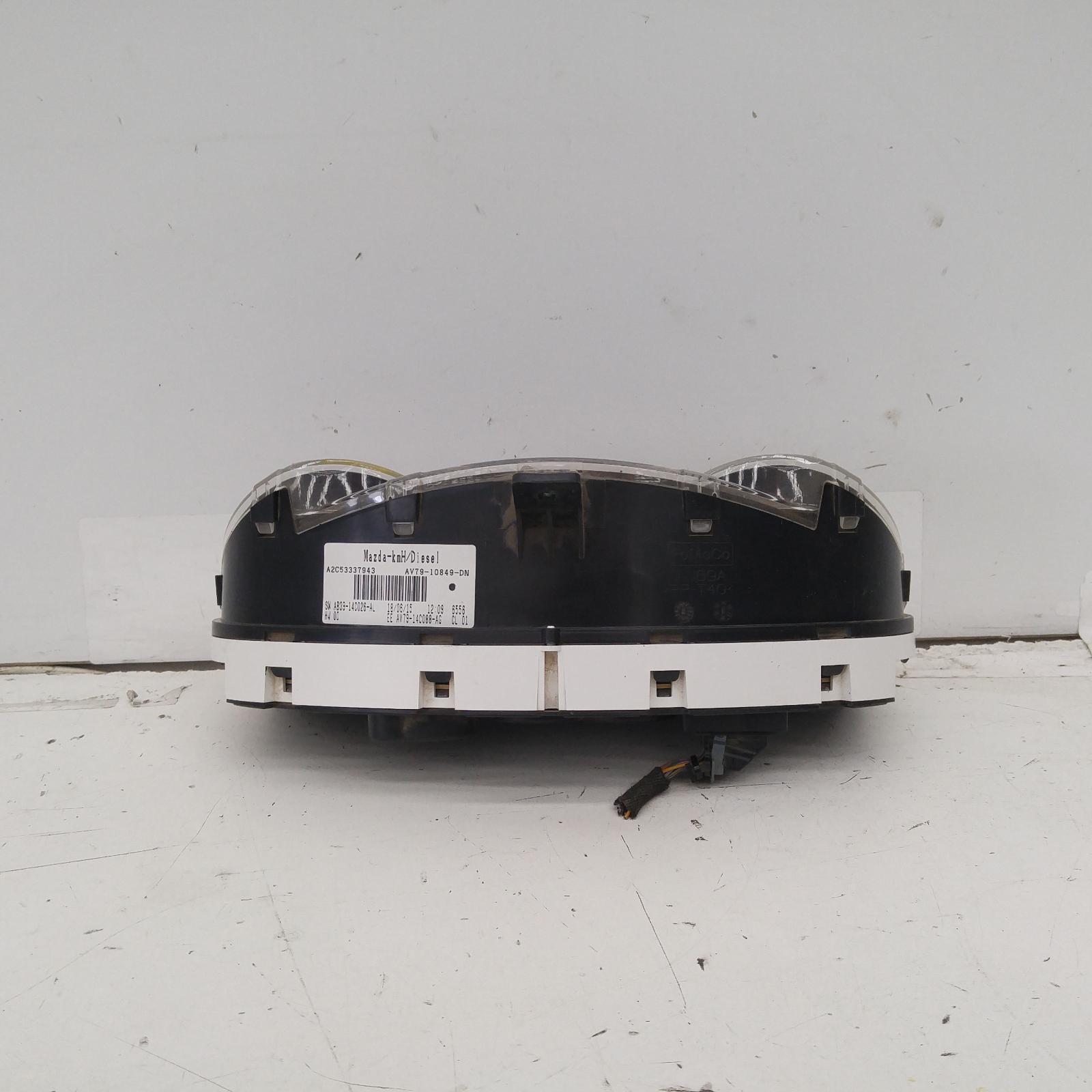 Bt50 Instrument Cluster 2011-2020 instrument cluster,manual t/m type,2wd,up-ur,10/11- 00011984 #271804