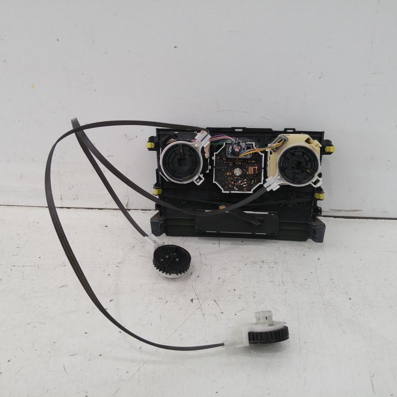 heater/aircon controls