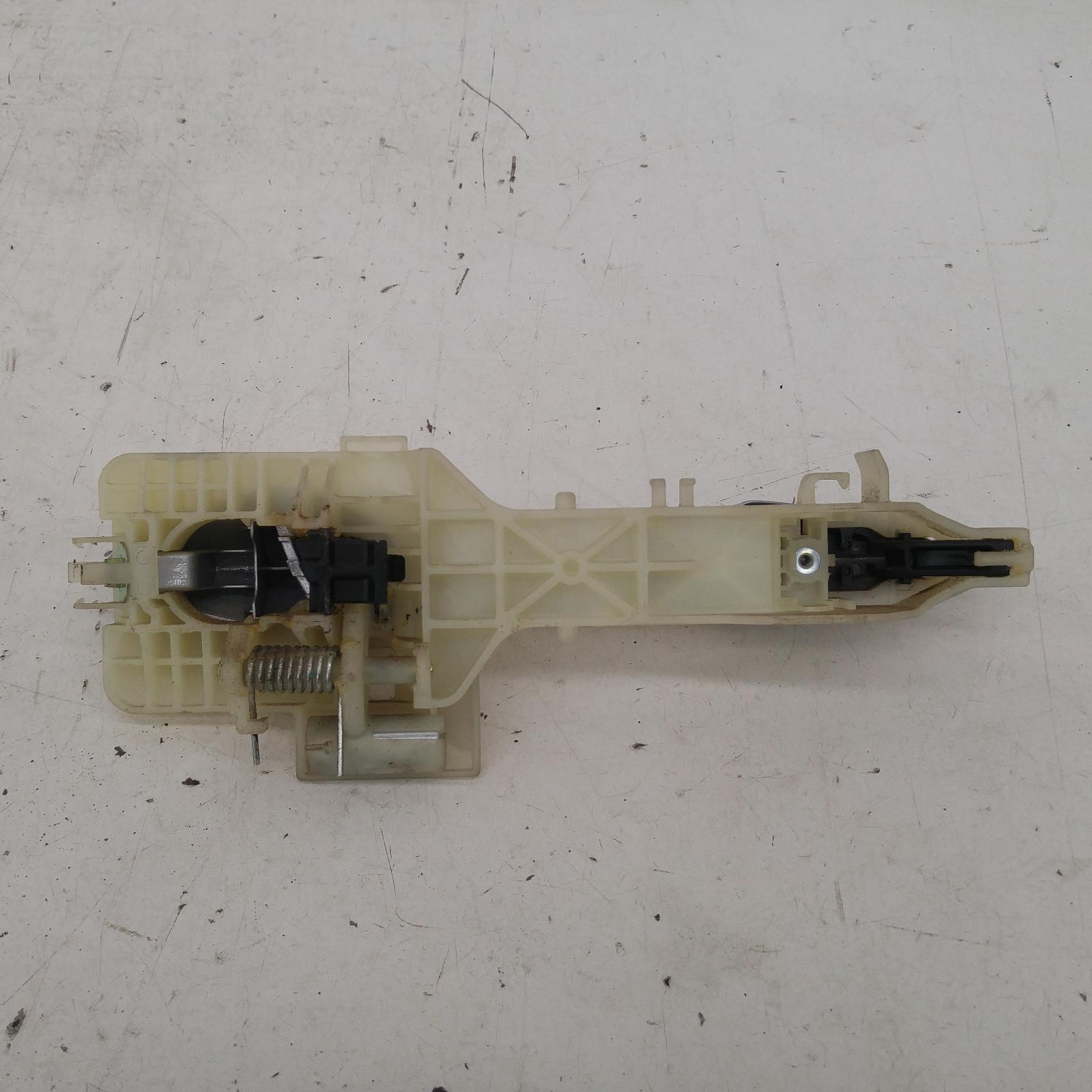 I30 Door Handle 2012-2017 outer,lh front,non keyless entry type,gd (s. korea-vin kmhd),02/12-02/17 00012106 #274492