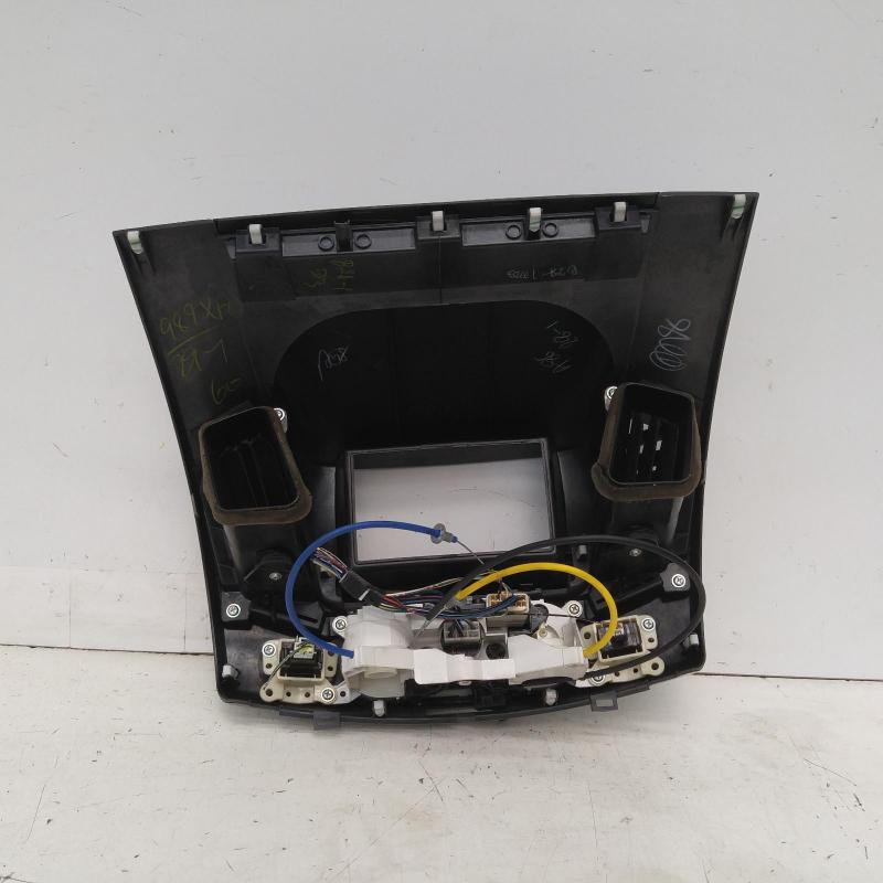 heater/aircon controls