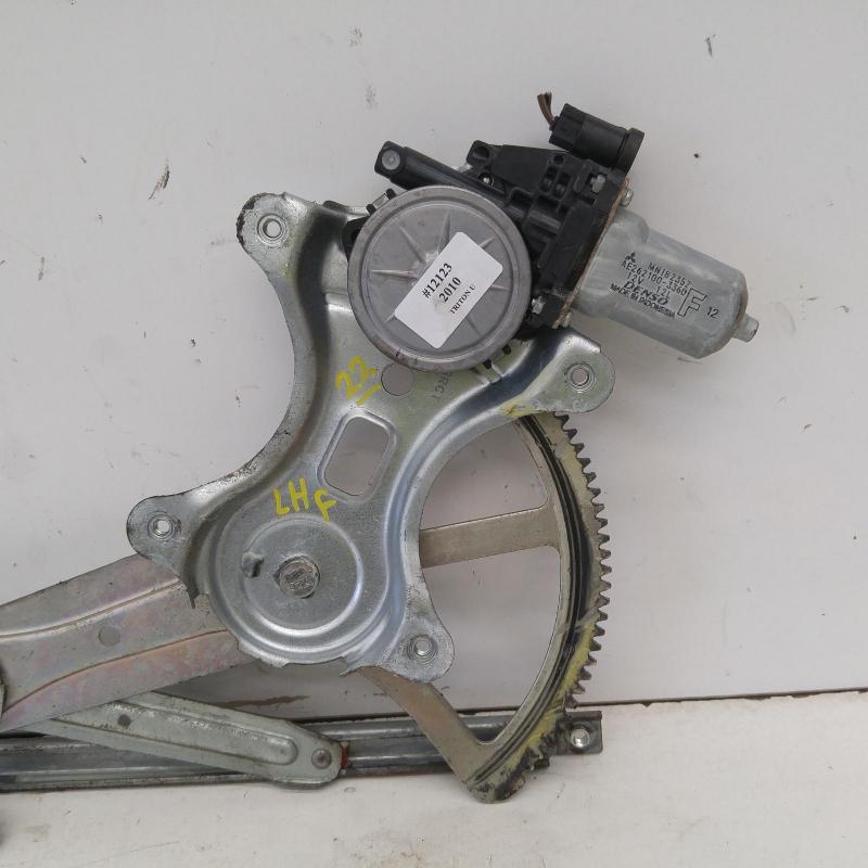 window regulator/motor front right