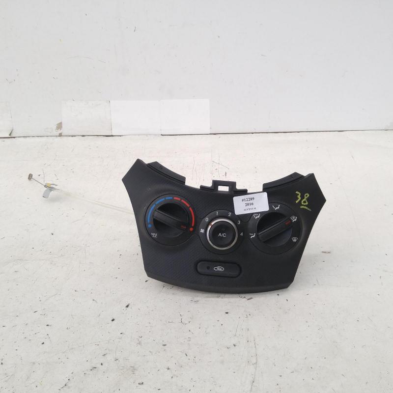 heater/aircon controls