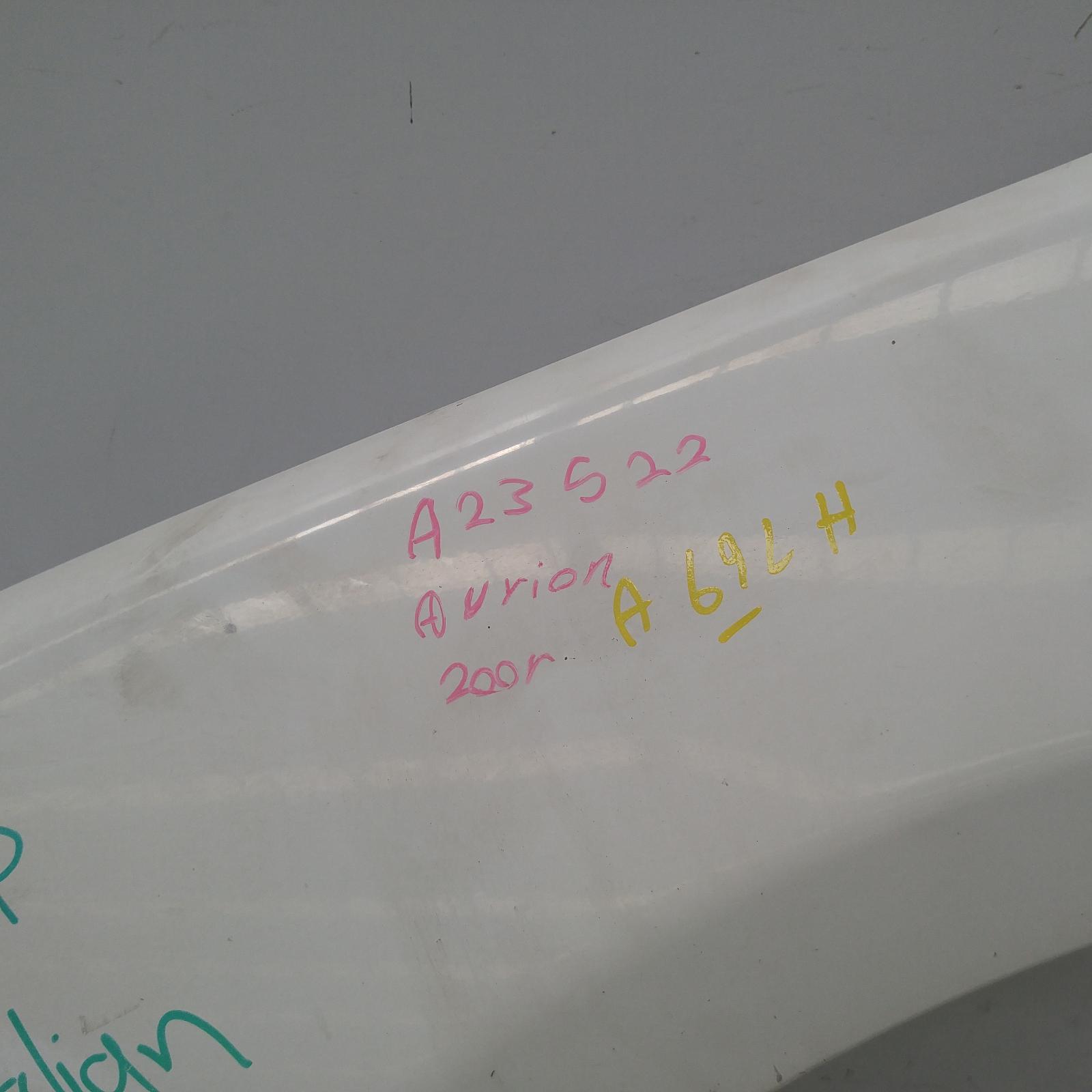 Aurion Guard Left 2006-2012 gsv40r,10/06-03/12 partwh #282617