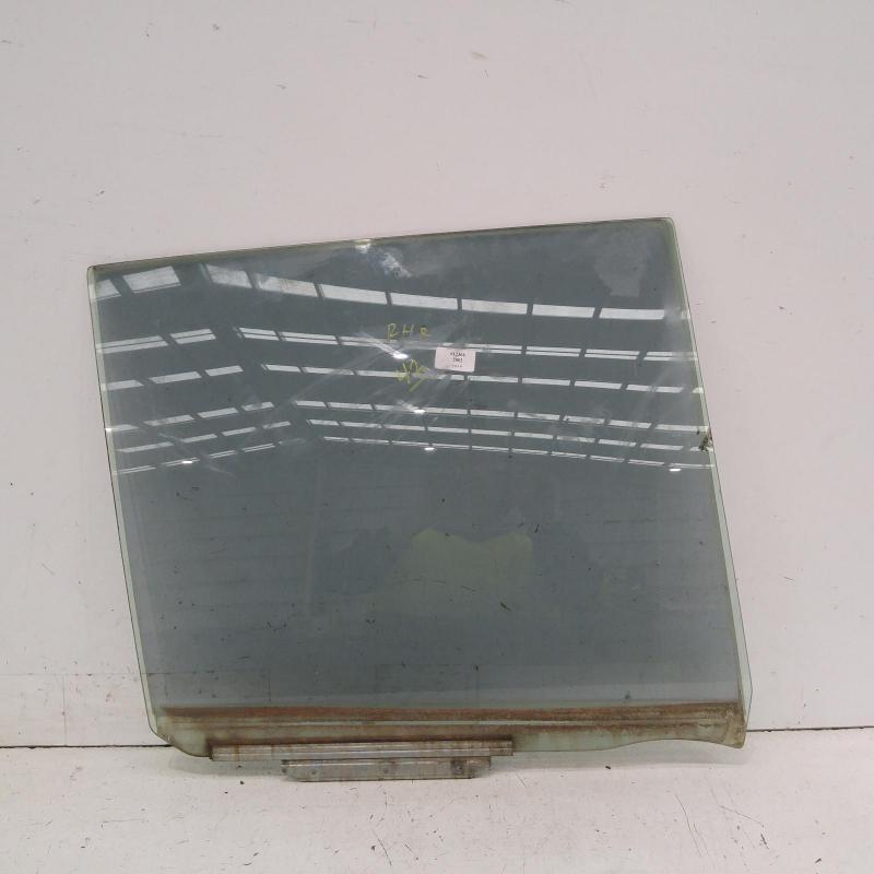 door window rear right