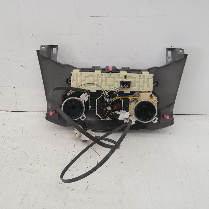 heater/aircon controls