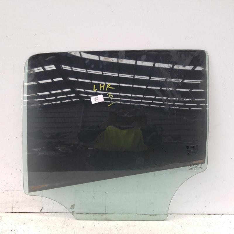 door window rear left