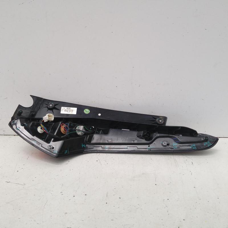 taillight left