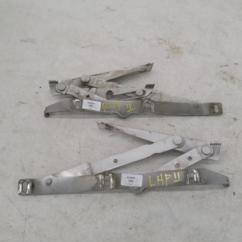 bonnet hinge/strut
