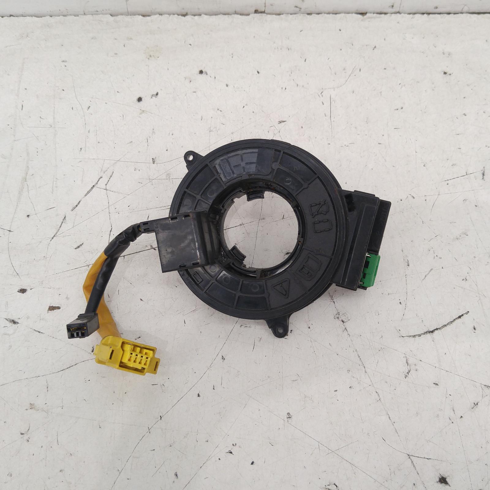 289032, Used airbag module/sensor for 2008 outlander clockspring, zg