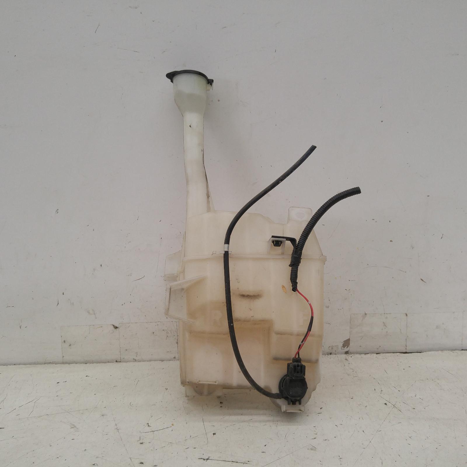 Camry Washer Bottle 2006-2011 acv40/ahv40,06/06-11/11 00012615 #289886