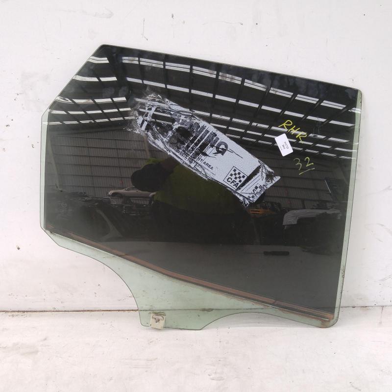 door window rear right
