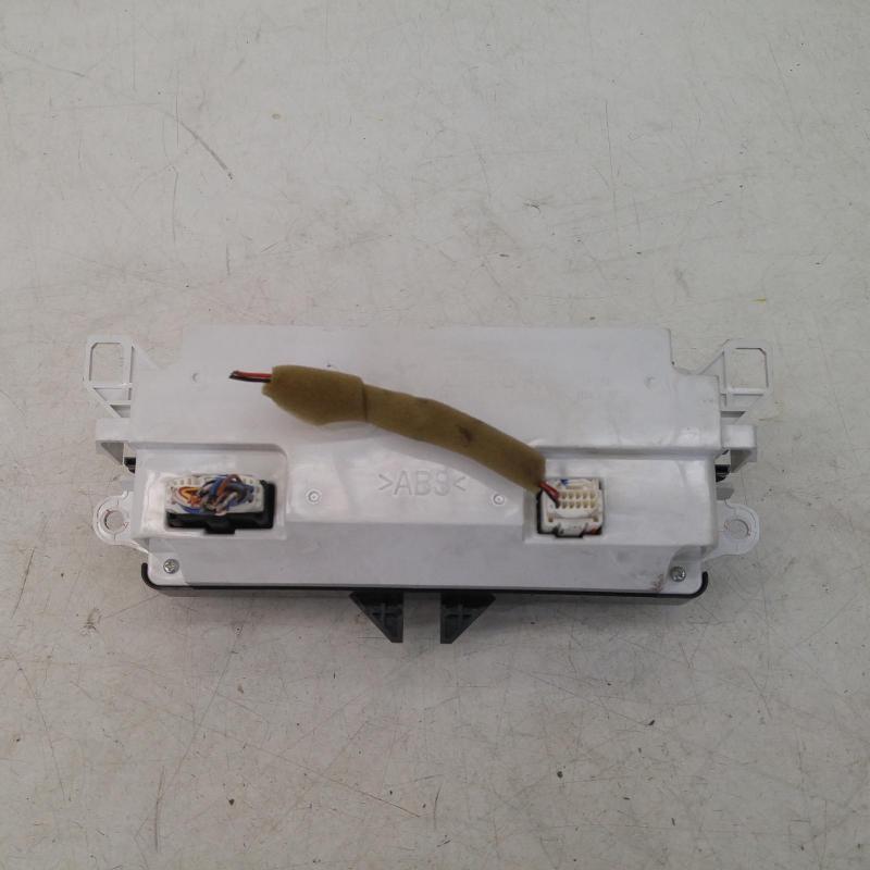 heater/aircon controls