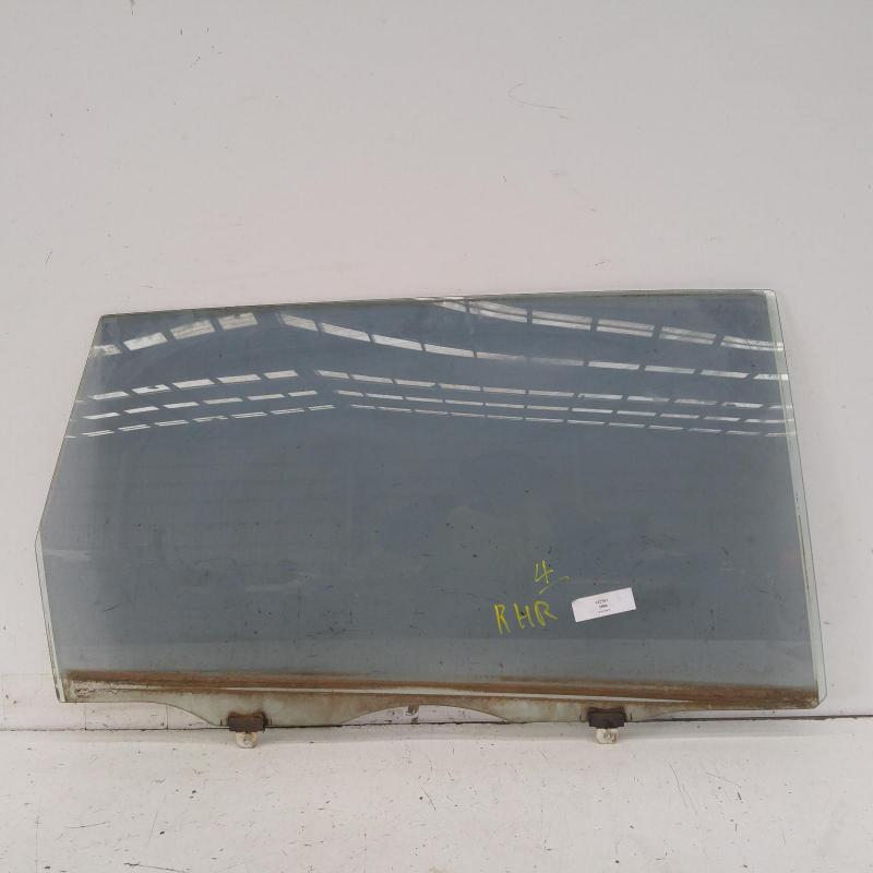 door window rear right