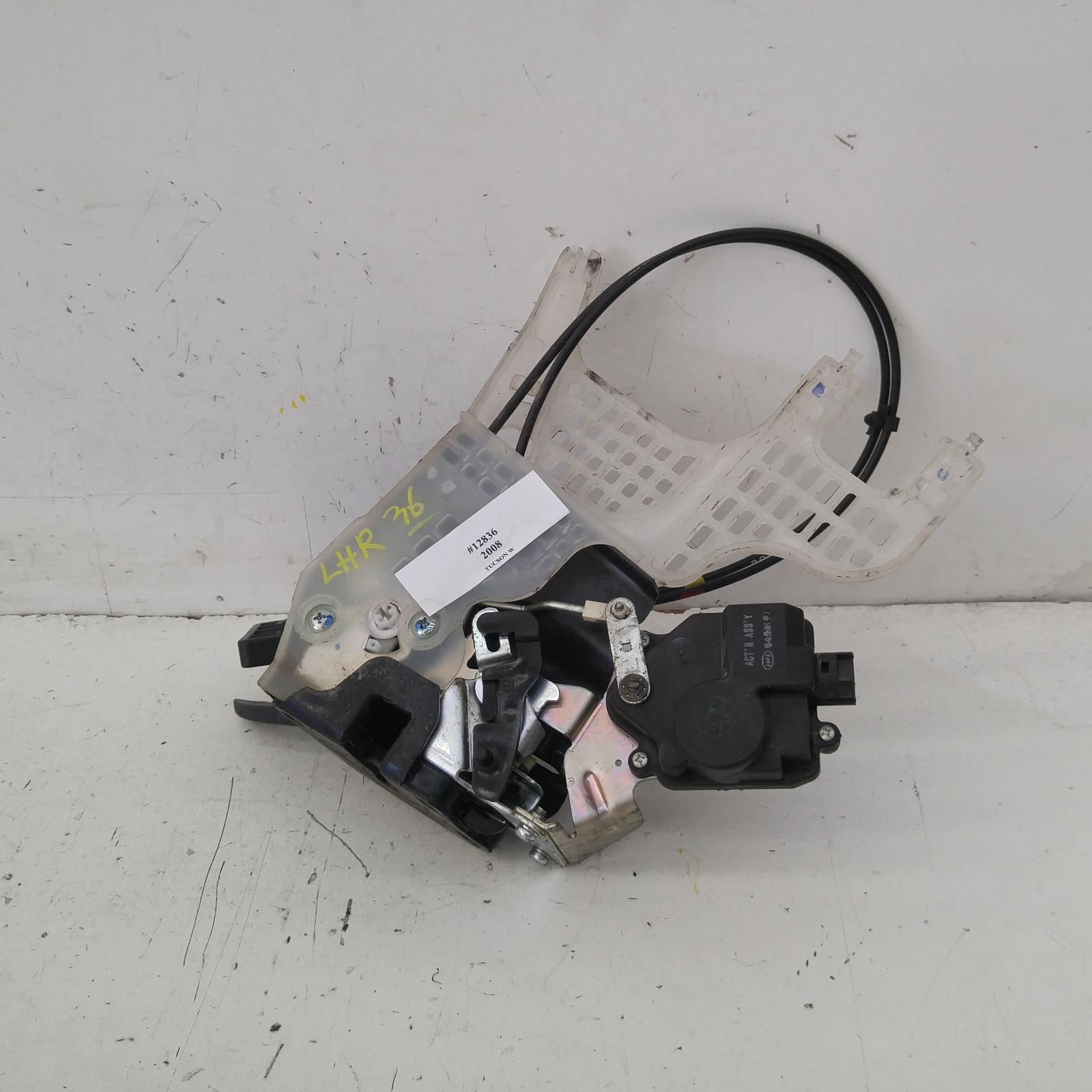 Tucson Door/boot/gate Lock 2004-2010 left rear door lock,08/04-01/10 00012836 #296902