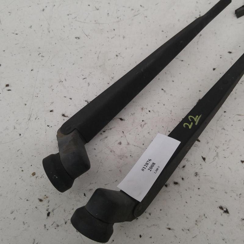 wiper arm