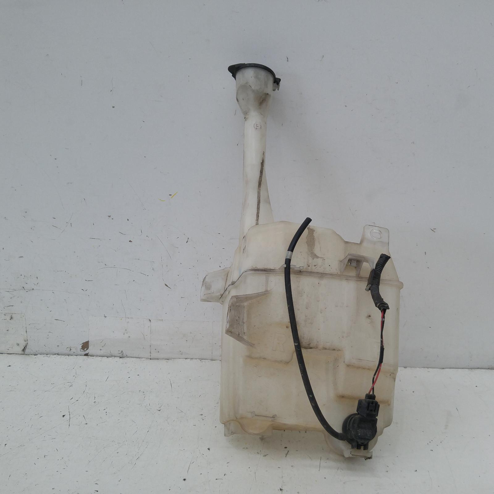 Camry Washer Bottle 2006-2011 acv40/ahv40,06/06-11/11 00012879 #297581