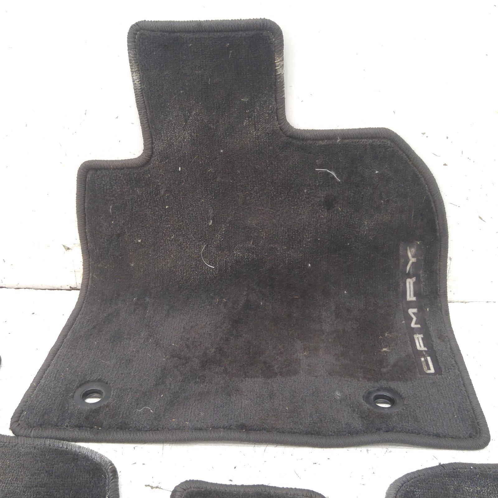 301768, Used floor mats for 2019 Camry xv70, 09/17