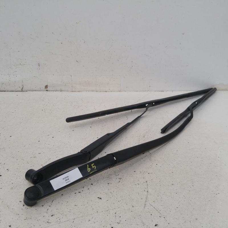 wiper arm