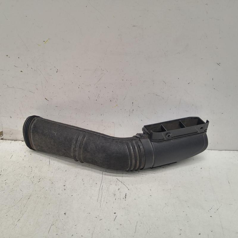 air cleaner duct/hose