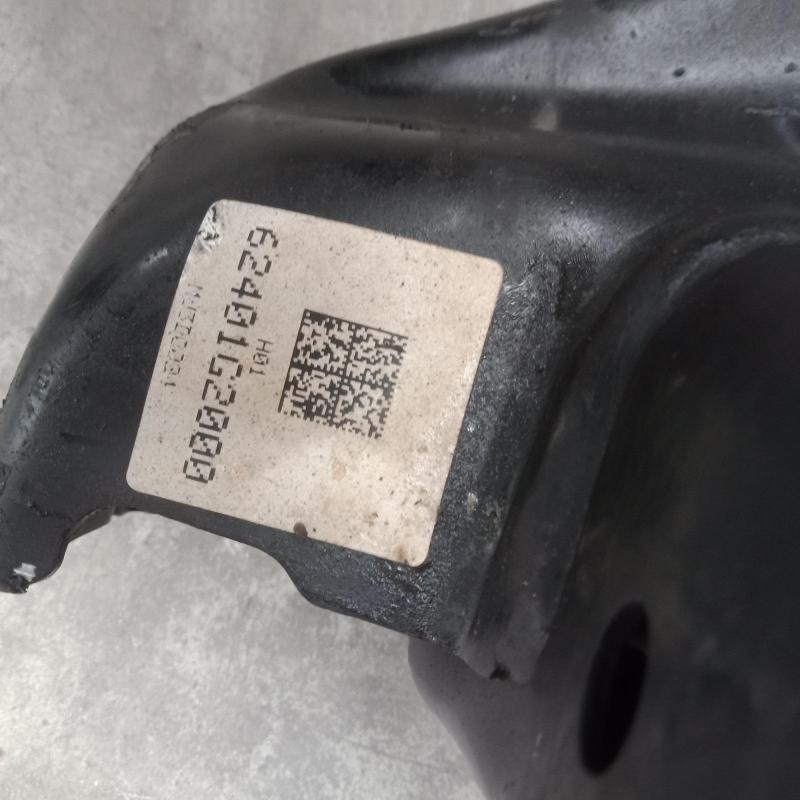 crossmember/cradle front