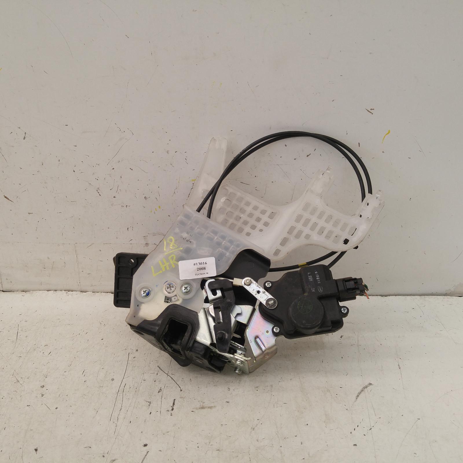 Tucson Door/boot/gate Lock 2004-2010 left rear door lock,08/04-01/10 00013016 #305899
