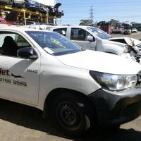 Toyota 2015 ~ 2025 Hilux