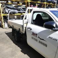 Toyota 2015 ~ 2025 Hilux