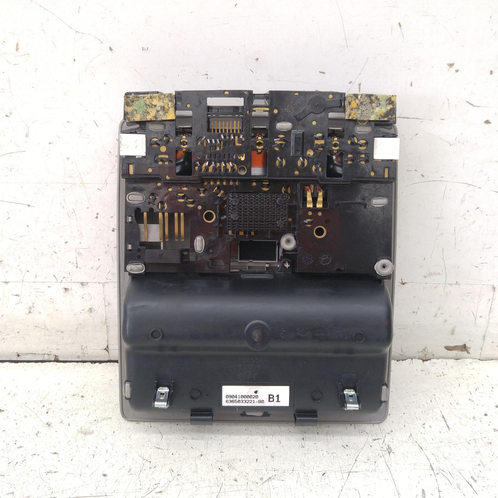 Camry Courtesy Light 2006-2011 front,acv40,06/06-11/11 00013261 #308017