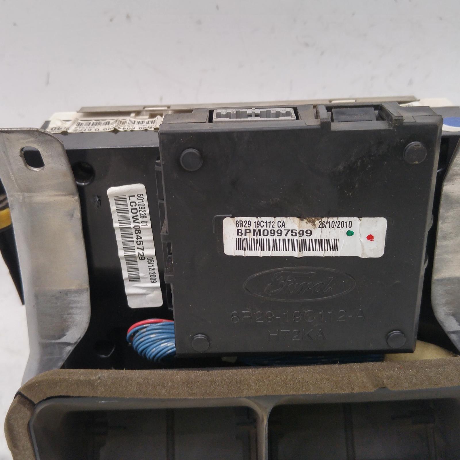 Falcon Stereo/head Unit 2008-2011 fg mki,xr6/xr6 turbo/xr6 le/xr8,silver face,standard,05/08-09/11 00013330 #309813