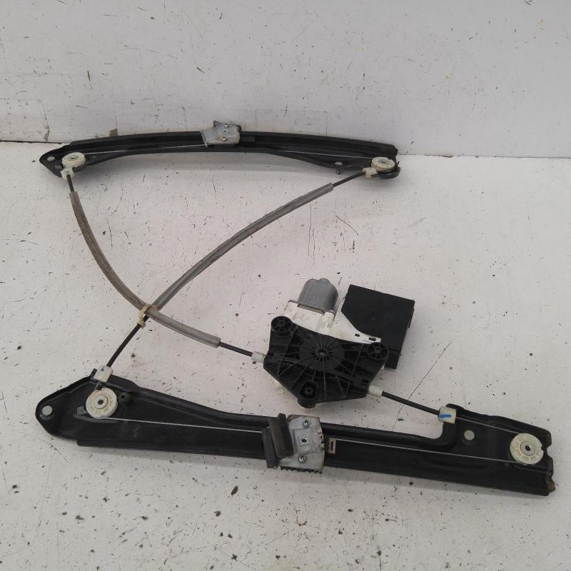 window regulator/motor front left