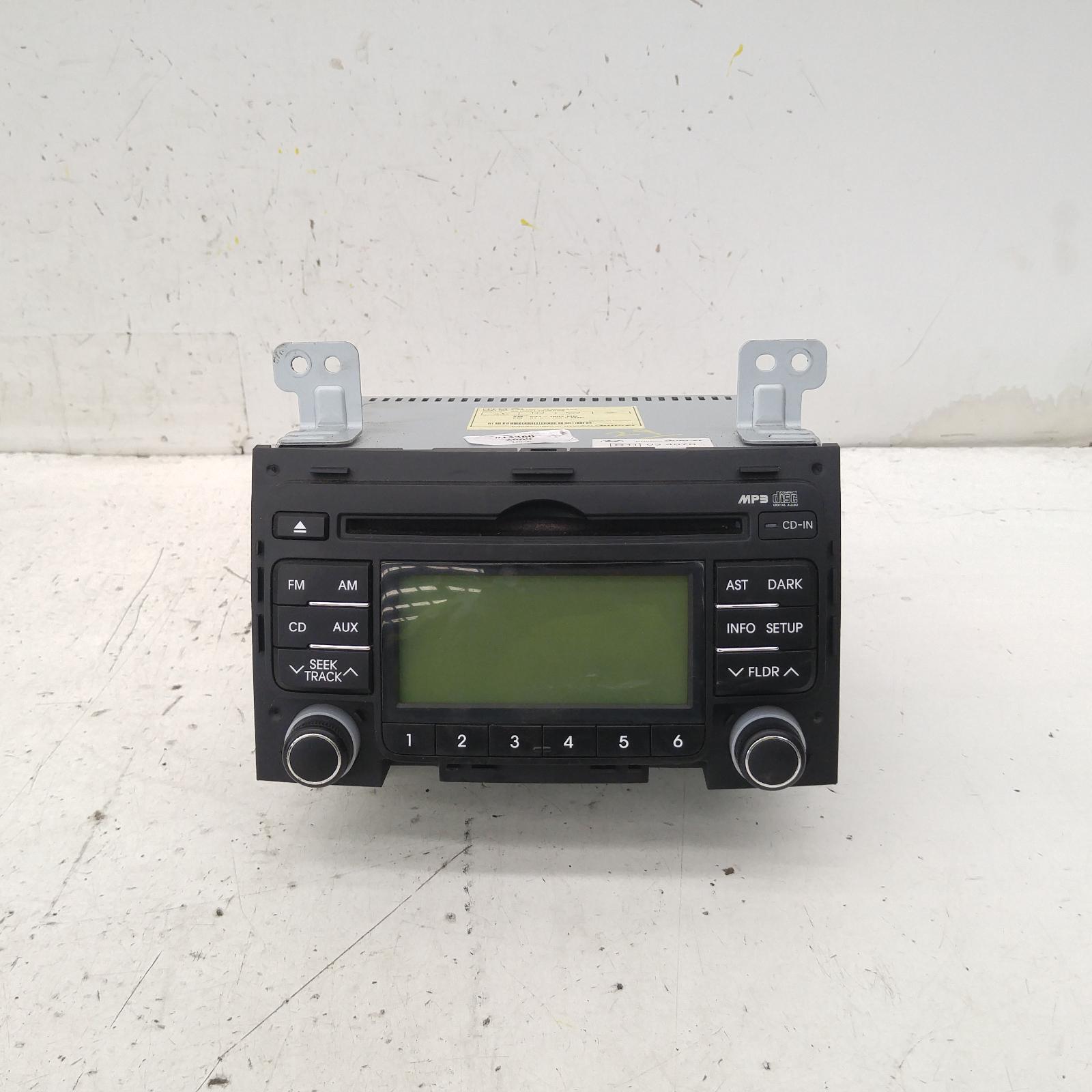 I30 Stereo/head Unit 2007-2012 mp3/wma/aux/cd player,non bluetooth type,single disc player,fd,09/07-04/12 00013360 #311075