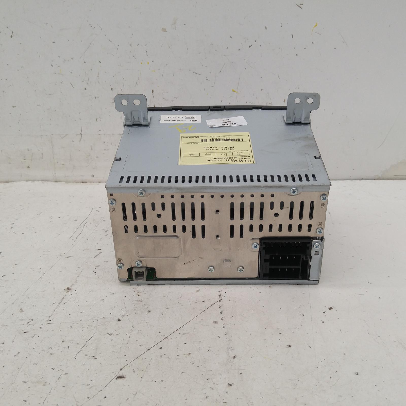 I30 Stereo/head Unit 2007-2012 mp3/wma/aux/cd player,non bluetooth type,single disc player,fd,09/07-04/12 00013360 #311075