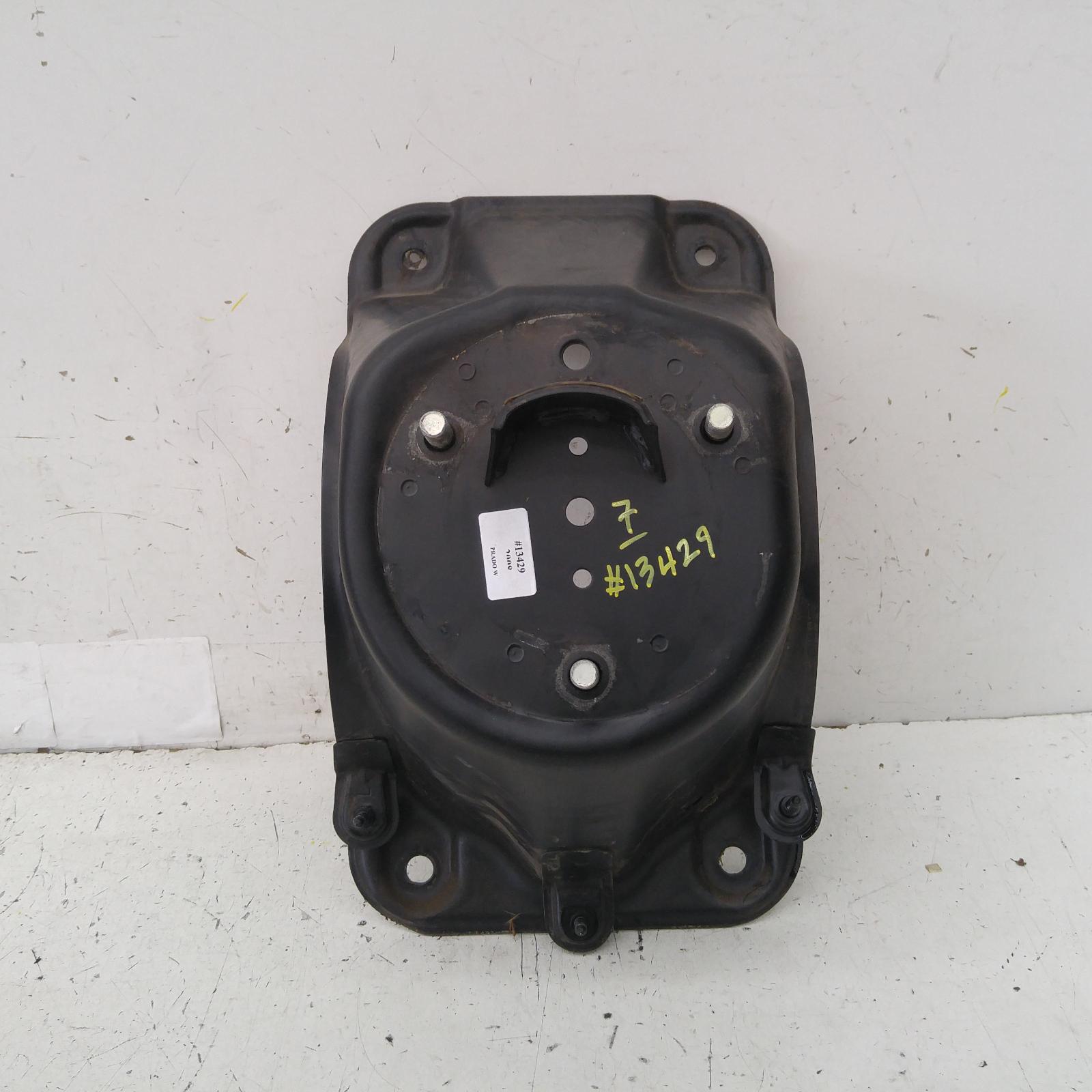 313807, Used spare wheel carrier for 2008 prado 120 series, spare