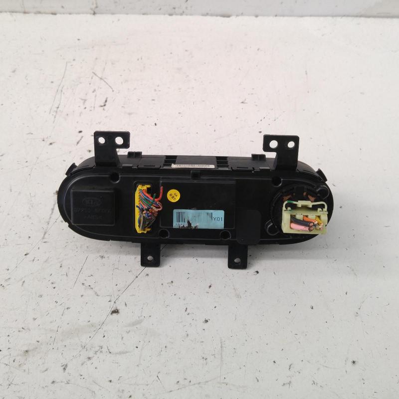 heater/aircon controls