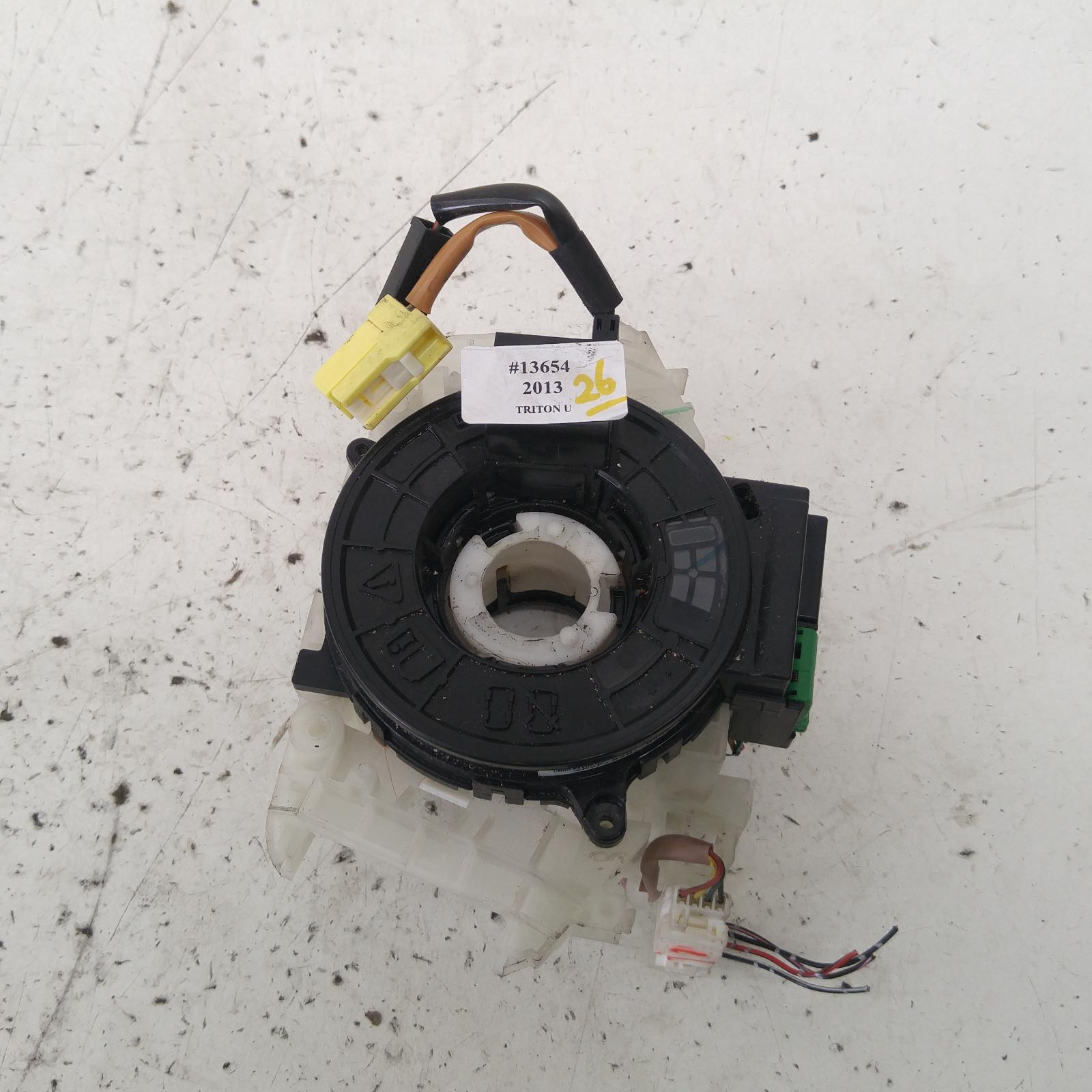 Result Airbag Module/sensor for Mitsubishi TritonAus Auto Parts(1011)