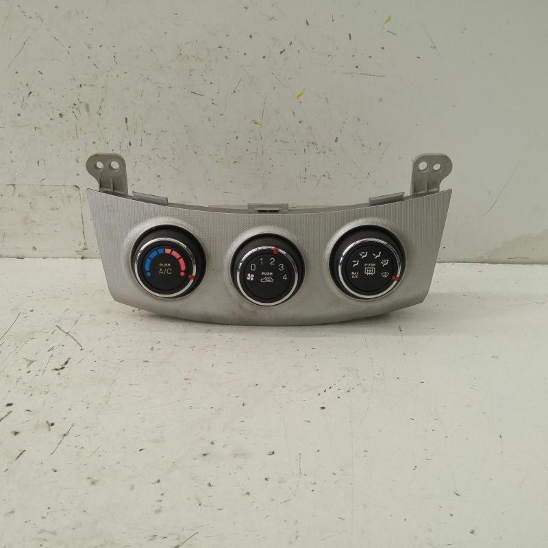 heater/aircon controls